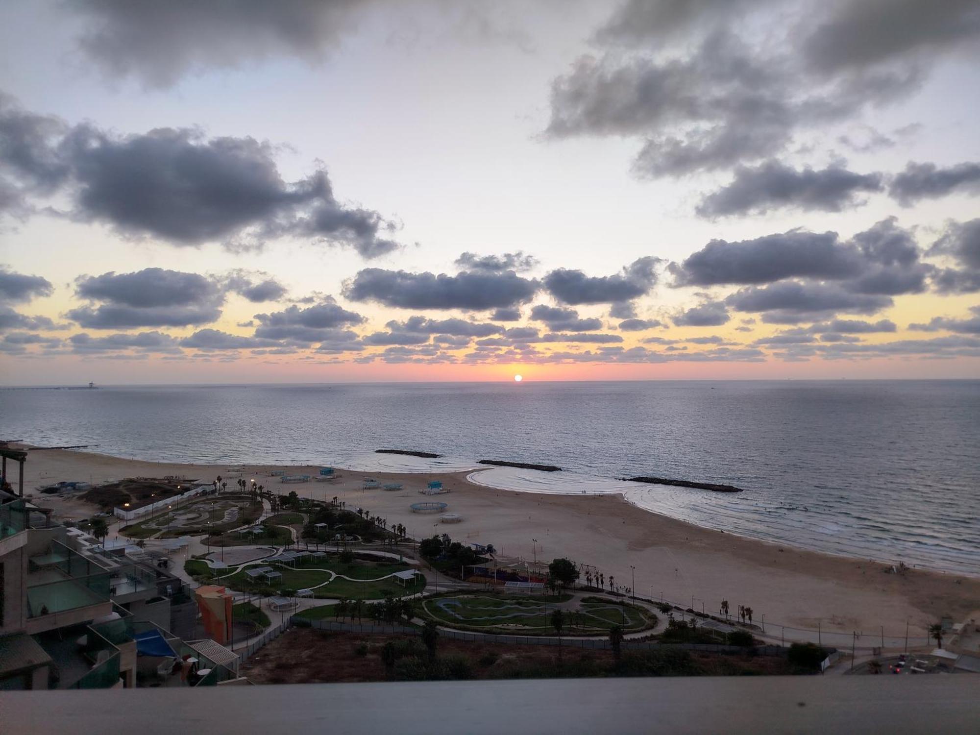 Sunset Suite Sea&Sky Ασκελόν Εξωτερικό φωτογραφία